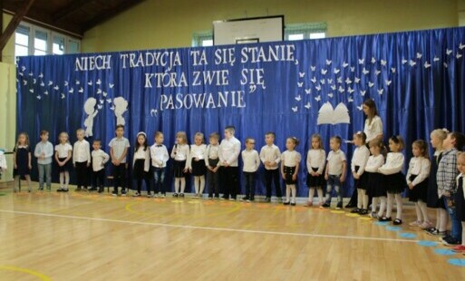 Zdjęcie do Pasowanie na Przedszkolaka w Publicznej Szkole Podstawowej im. Wandy Pomianowskiej w Radkowicach