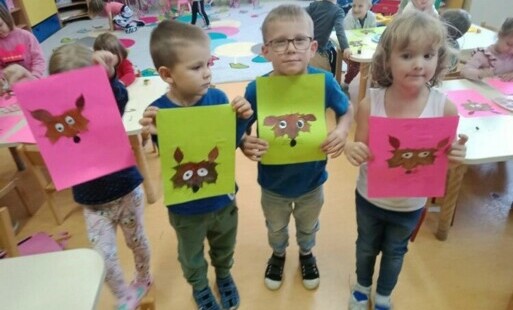 Zdjęcie do Popołudniowe zajęcia plastyczne w przedszkolu w Chybicach