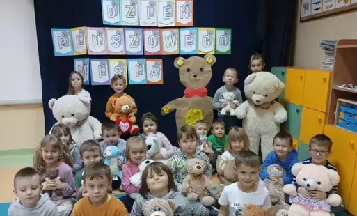 Zdjęcie do Dzień Pluszowego Misia w przedszkolu w Chybicach