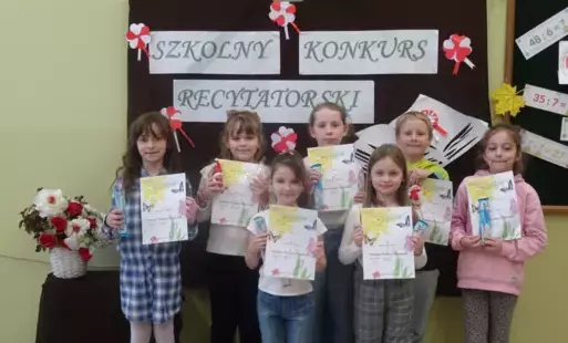 Zdjęcie do Szkolny Konkurs Recytatorski