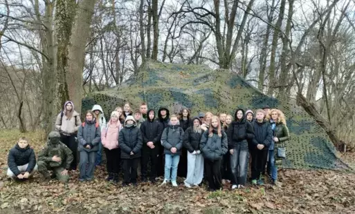 Zdjęcie do Wyjazd edukacyjny do jednostki wojskowej w Pokrzywnicy