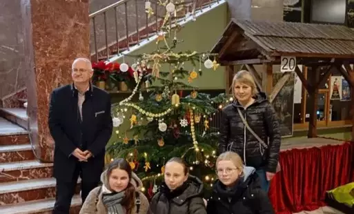 Zdjęcie do Konkurs na Najpiękniejszą Choinkę Bożonarodzeniową &ndash; PSP Radkowice