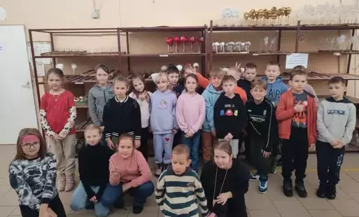Zdjęcie do Wycieczka do Fabryki Bombek w Piotrkowie Trybunalskim- PSP Chybice