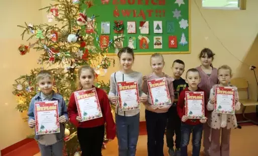 Zdjęcie do Szkolny Konkurs Recytatorski  pod hasłem &bdquo;Magia Świąt Bożego Narodzenia&rdquo;- PSP Chybice