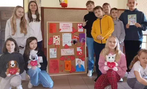 Zdjęcie do Walentynki dla książkowych bohater&oacute;w- PSP Chybice