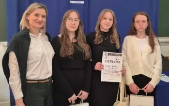 Zdjęcie do Sukces uczennic naszej szkoły w XIX Powiatowym Konkursie &bdquo;W świat z niemieckim&rdquo;