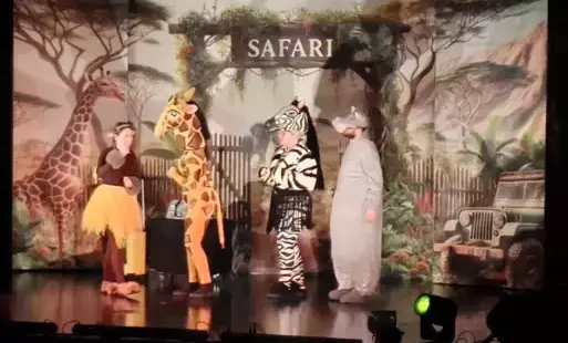 Zdjęcie do Zer&oacute;wki z Pawłowa na spektaklu &bdquo;Safari&rdquo;