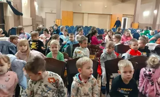 Zdjęcie do Przedszkolaki z Chybic na wycieczce w Ostrowcu Świętokrzyskim