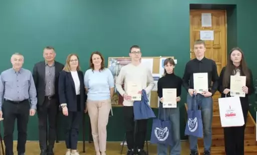 Zdjęcie do FOCUS ON ENGLISH XVII &ndash; FINAŁ