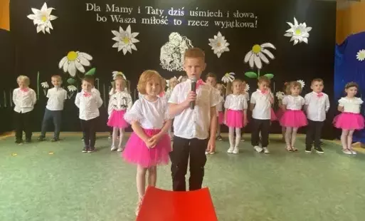 Zdjęcie do Dzień Mamy i Taty w gr. 0c