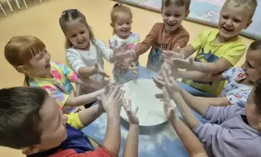 Zdjęcie do Dzień przedszkolaka w Chybicach