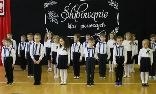 Zdjęcie do PSP Chybice- Uroczyste ślubowanie uczni&oacute;w klas pierwszych