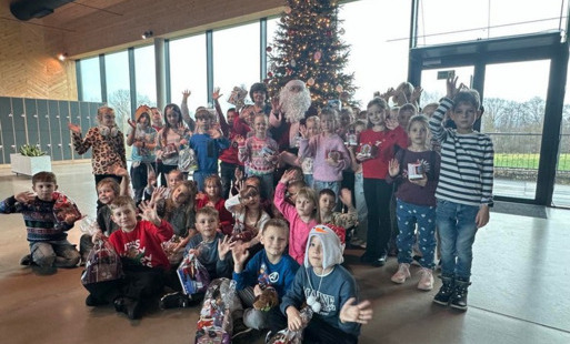 Zdjęcie do Mikołajkowa wycieczka klas I - III PSP w Godowie do Parku Legend