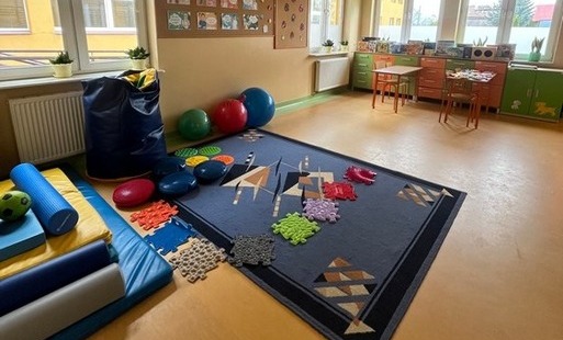 Zdjęcie do PSP Chybice- Miejsca wsparcia i rozwoju w szkole podstawowej: gabinet pedagoga i psychologa, gabinet logopedy oraz sala terapeutyczna