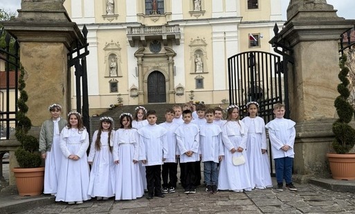 Zdjęcie do Pielgrzymka dzieci pierwszokomunijnych do Kalwarii Zebrzydowskiej