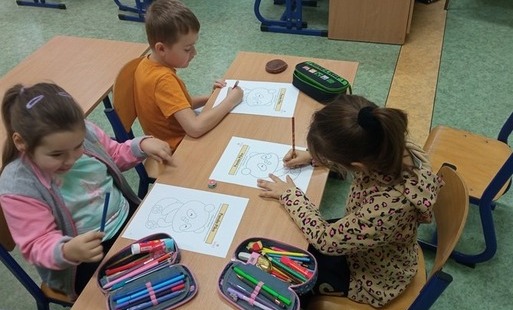 Zdjęcie do Bajkoterapia &ndash; odkryj swoją wartość