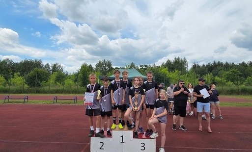 Zdjęcie do Brąz drużyny i srebro indywidualnie &ndash; Chybice zn&oacute;w na podium wojew&oacute;dzkim!